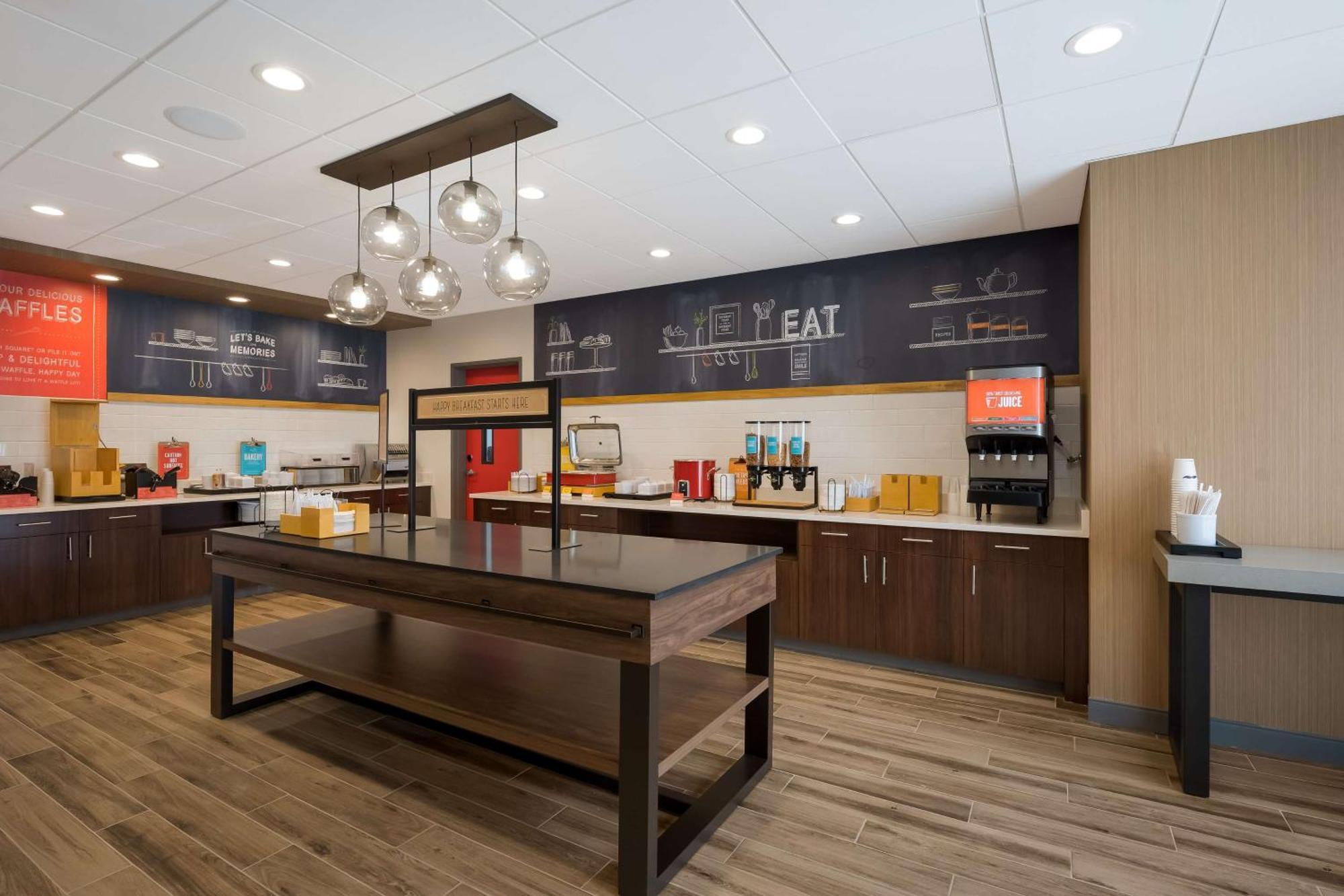 Hampton Inn By Hilton Detroit Southfield Exterior foto